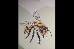 Dave's Mural, Honey Bee